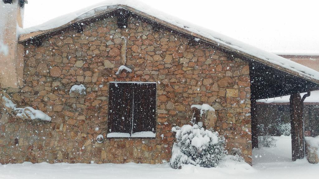 Hotel Il Nido Dell'Aquila Villanova Strisaili Exterior foto